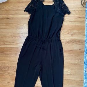 Banana Republic Romper, size 10 Tall, black, lace